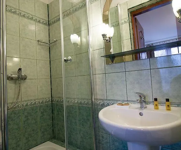 Willa Oliwia בית הארחה אוסטראון